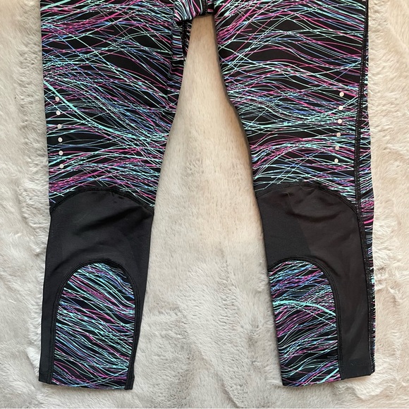 Nike Cropped Leggings Size XS - Picture 10 of 10